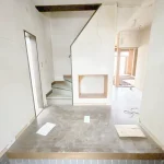 270047713-12