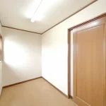 270047900-17