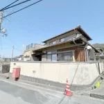 270047902-1