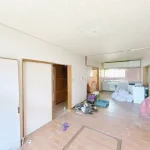 270048573-1