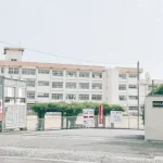 270049051-32