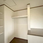 270050432-23