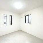 270050436-18