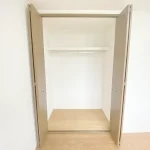 270050541-13