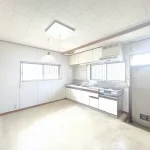 270050768-1