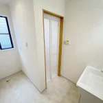 270051347-7