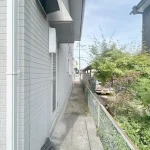 270051376-25