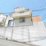 270051586-5