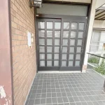 270051656-11