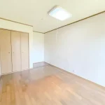 270032838-17