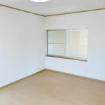 270032911-24