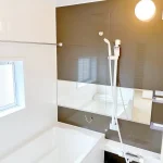 270032911-7