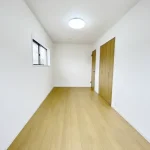 270034608-26
