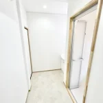 270035748-9