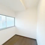 270037559-16