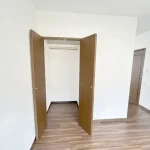 270037933-30