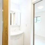 270038462-9