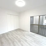 270038512-18