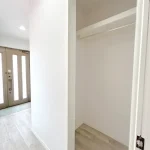 270038512-31