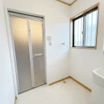 270038655-33