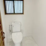 270038975-8
