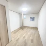 270039207-16