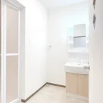 270039352-9