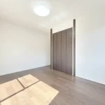 270040526-17