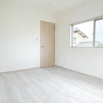 270044855-16