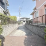270046082-22