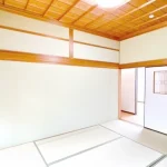 270046348-32