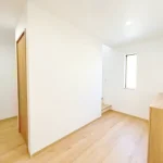 270047211-17