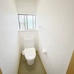 270047563-8