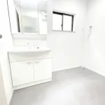 270048061-9