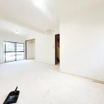 270048739-18