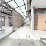 270050082-10