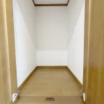 270050212-23
