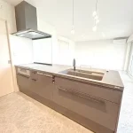 270050300-4