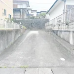 270050515-10