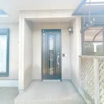 270050819-11