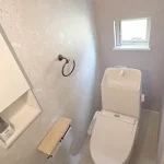 270050822-11