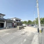 270051083-23