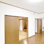 270051287-16
