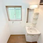 270051560-9