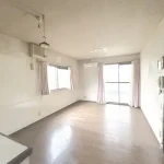 270051813-3