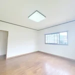 270052528-32