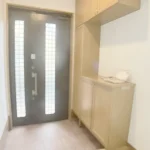 270038096-18