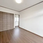 270040337-16