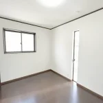 270043606-16