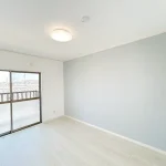 270043710-17